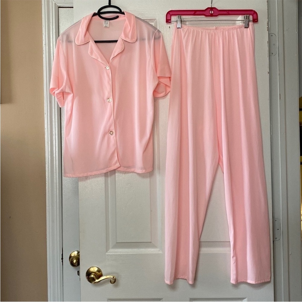VTG 50’s Baby Pink Bubblegum Nylon Pajamas Top Pants Set